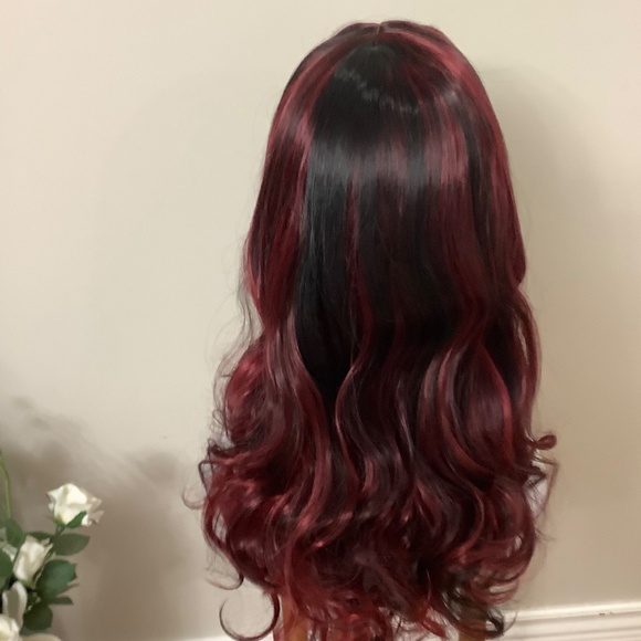 NEW Gorgeous Burgundy/Black Wig - Picture 6 of 11